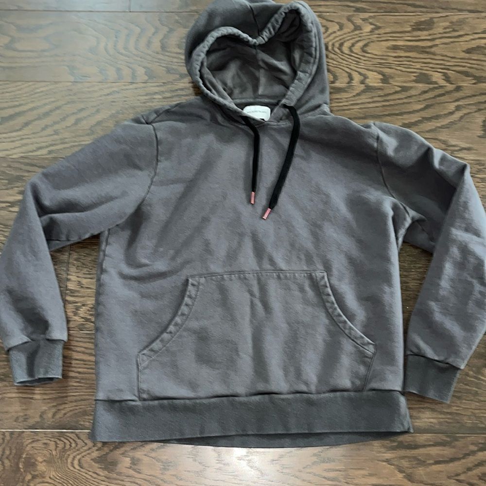Worn used pilled Melrose Place Hooded Hoodie solid Gray fleece men’s Sweatshirt